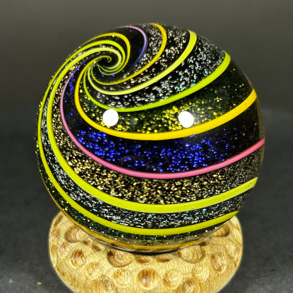 Geoffrey Beetem Art Glass Marble, Dichro core with bright banding 1.37”