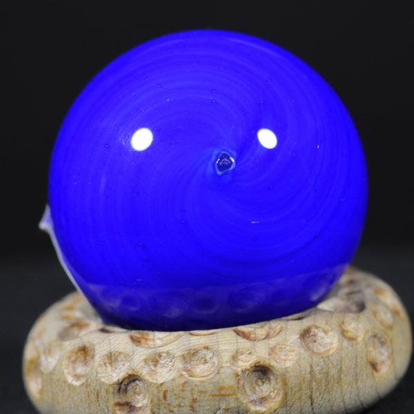 Mark Matthews Deep Sea Blue Gumball Art glass marble 1.01" gem