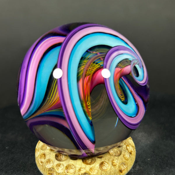 Geoffrey Beetem Art Glass Marble, pink core, wide double band in blue, pink and yellow  1.57”
