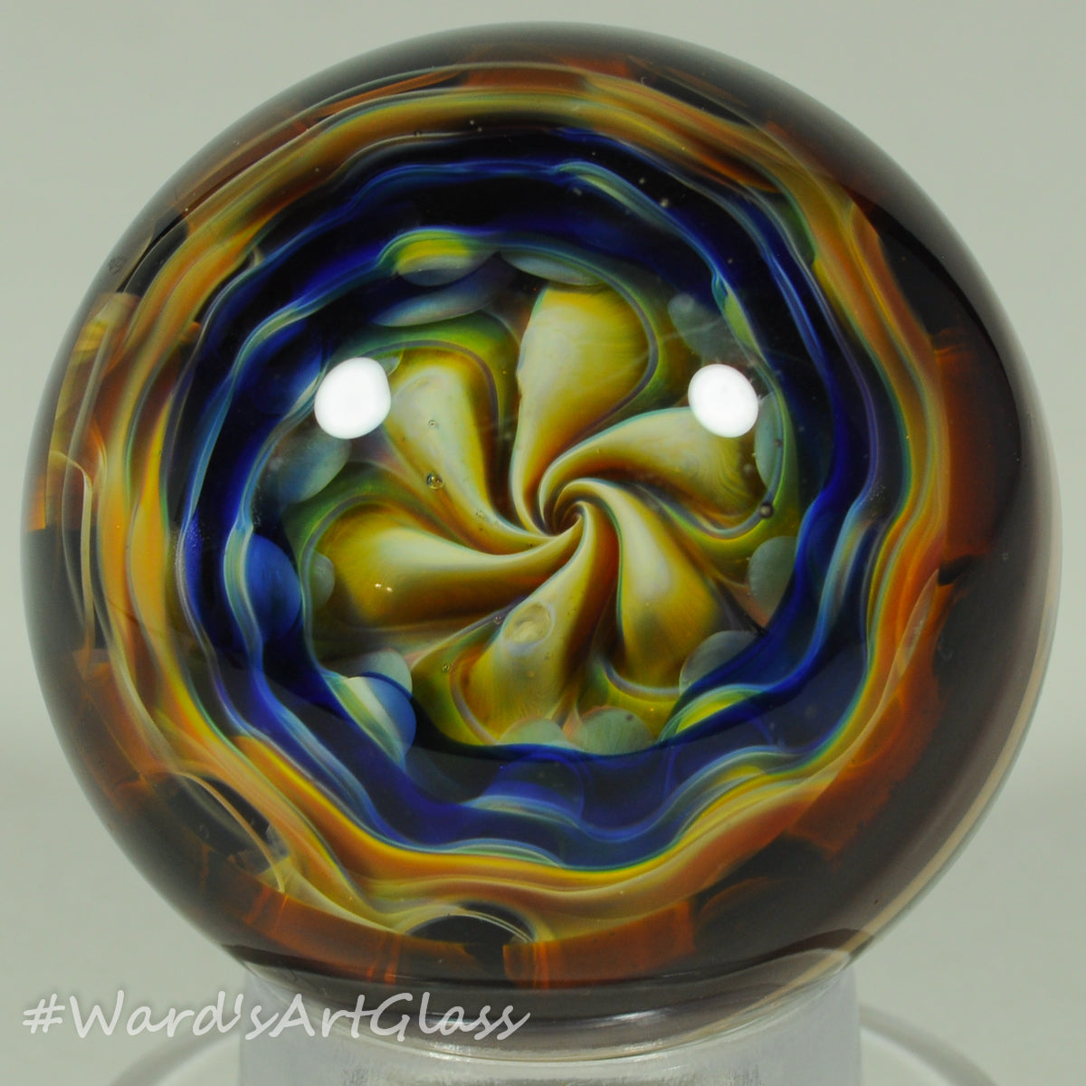 Stan Skipper 'Alien Xenomorph' on Glass, Marble. 1.6" (Ripley's Revenge)